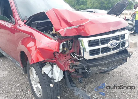 2012 Ford Escape Xlt z USA, uszkodzony, nr VIN 1FMCU0D71CKC62929